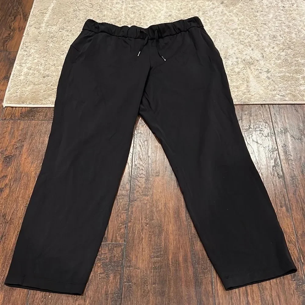 lululemon athletica On The Fly Crop pants size 10 perfect for run workout active - Picture 2 of 12